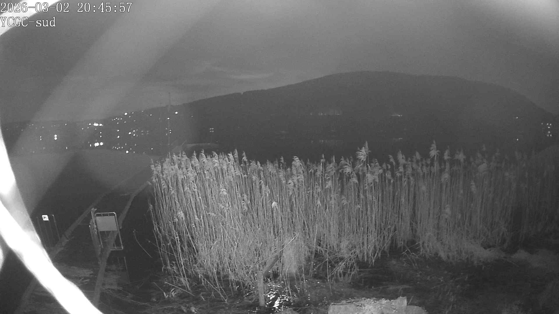 Vue Sud du lac de Paladru